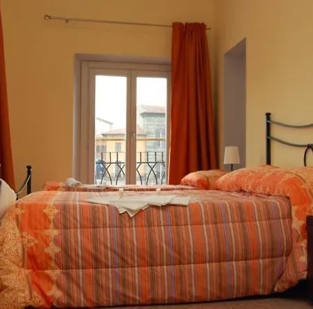 Ponte Di Mezzo Bed & Breakfast